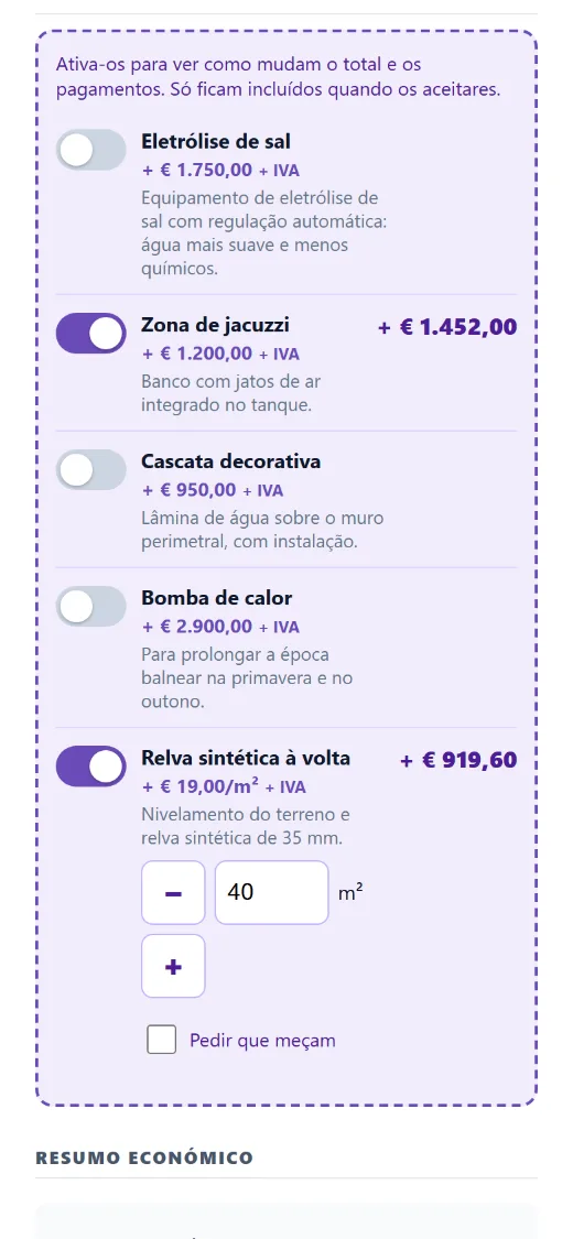 Opcionais que o cliente ativa: o total muda à frente dele.